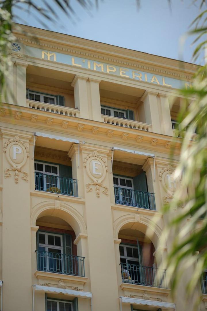 Le Coq Imperial - Parking - Spacieux مينتون المظهر الخارجي الصورة